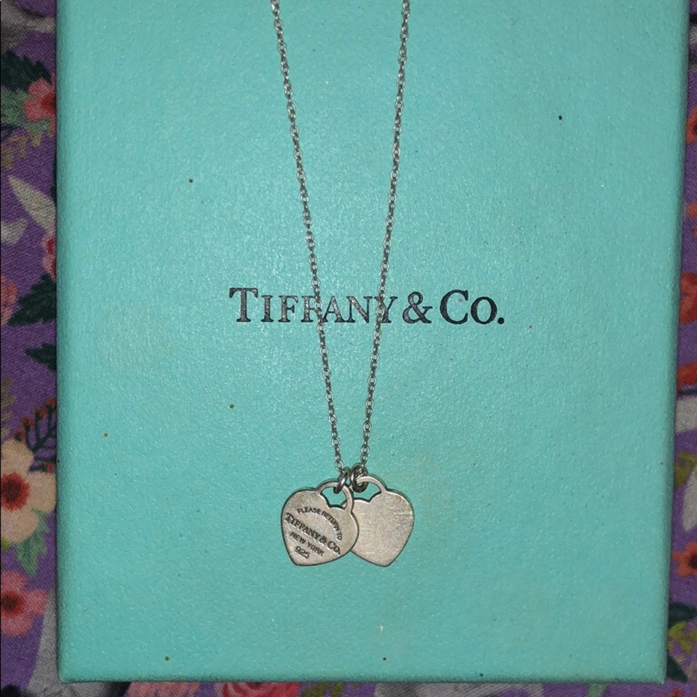 Return To Tiffany mini double heart tag